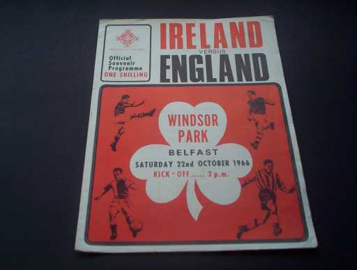 NORTHERN IRELAND » 1966 NORTHERN IRELAND V ENGLAND