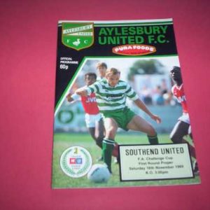 1989/90 AYLESBURY V SOUTHEND FA CUP